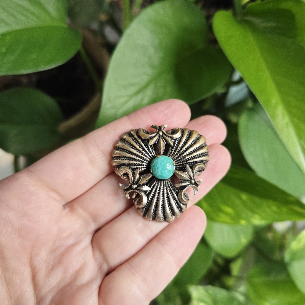 Vintage Art Deco Style Turquoise Stone Lapel Brooch Pin